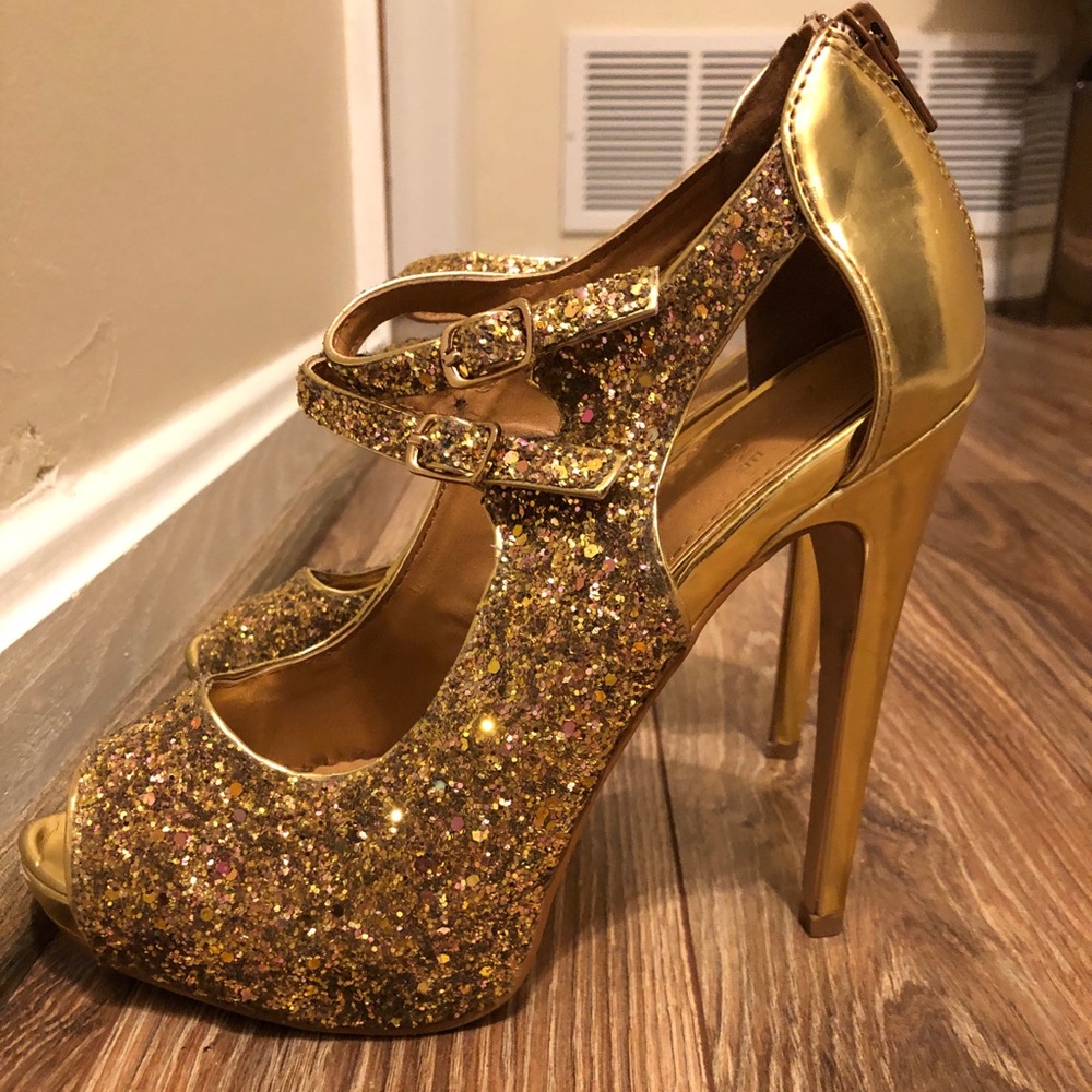 Sparkling Gold Glitter